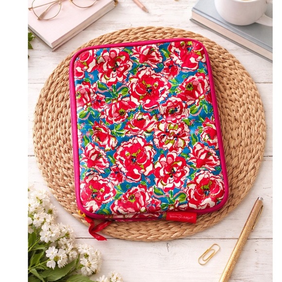 Lilly Pulitzer Accessories - Lilly Pulitzer Tablet Sleeve Case Floral Print Pink Blue Zippered Pouch Bag